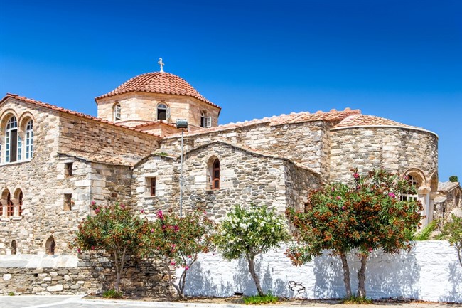 Εκατονταπυλιανή Πάρου