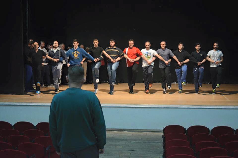 Στιγμές από τις πρόβες για την παράσταση